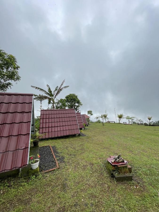 Bugo Camp Glamping & Natural Activity Munduk Esterno foto