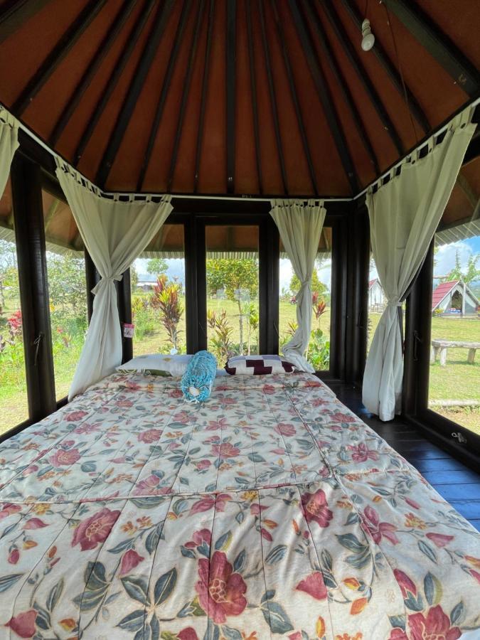 Bugo Camp Glamping & Natural Activity Munduk Esterno foto