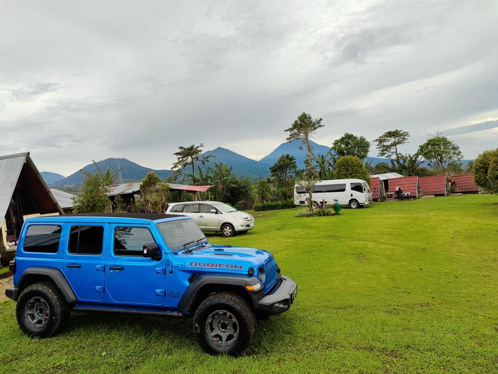 Bugo Camp Glamping & Natural Activity Munduk Esterno foto